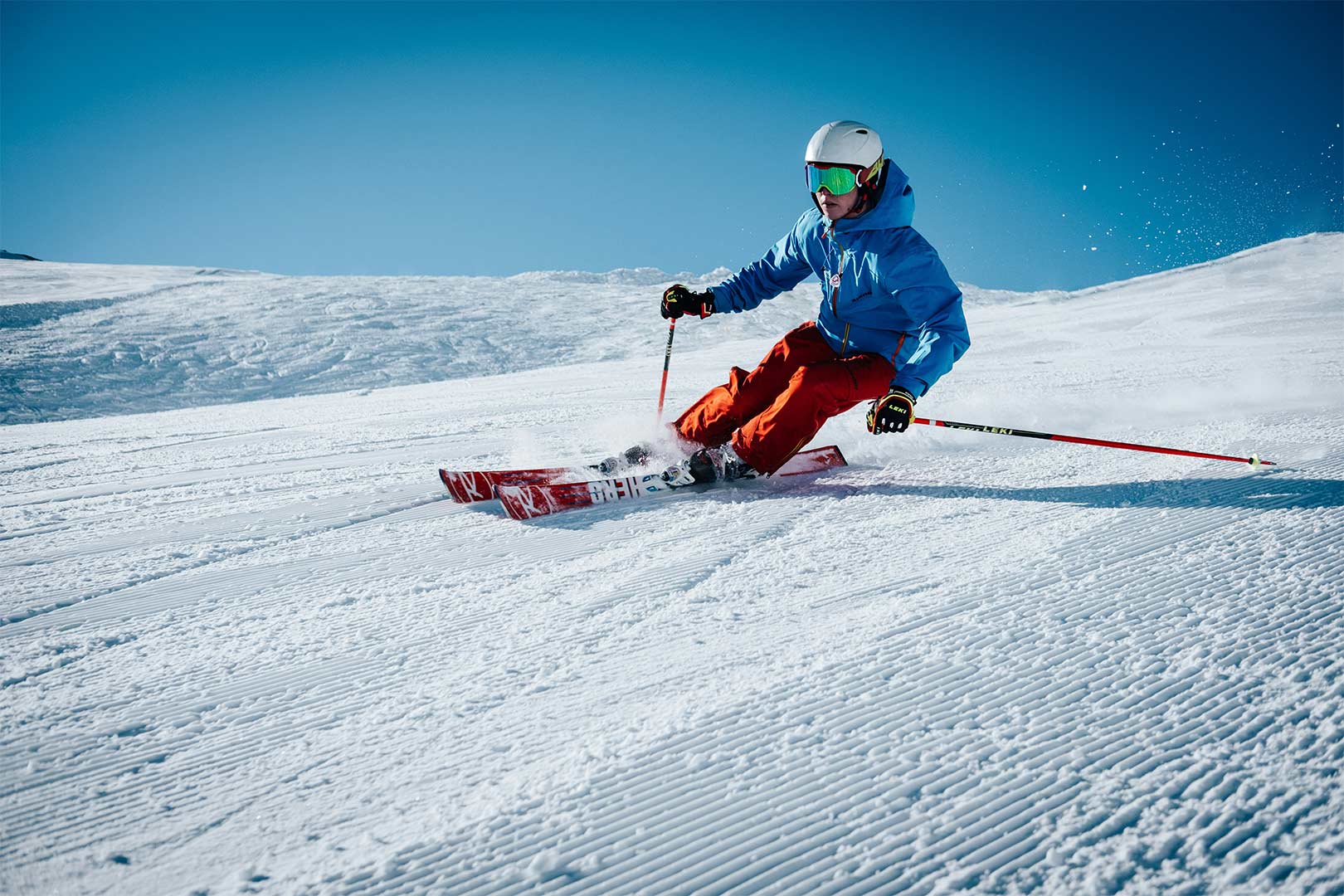 maarten-duineveld-pmfJcN7RGiw-unsplash Skifahren - Foto von Maarten Duineveld auf Unsplash